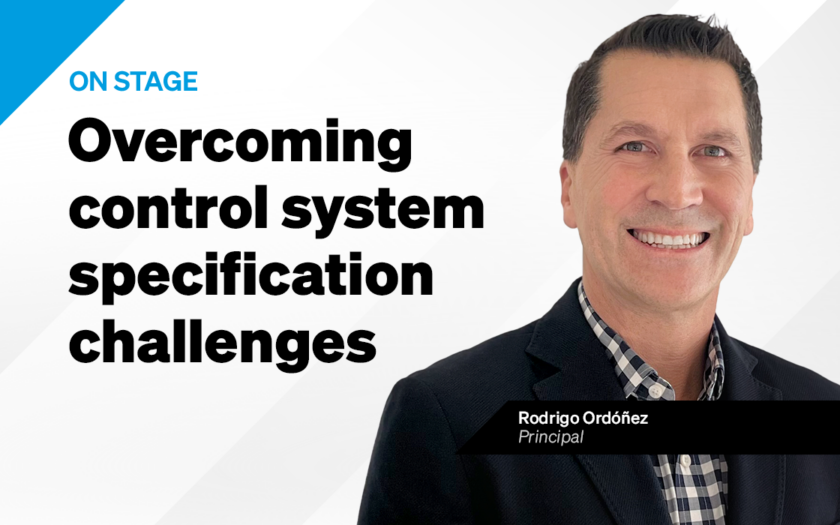 Rodrigo Ordóñez presents on control systems specifications at 