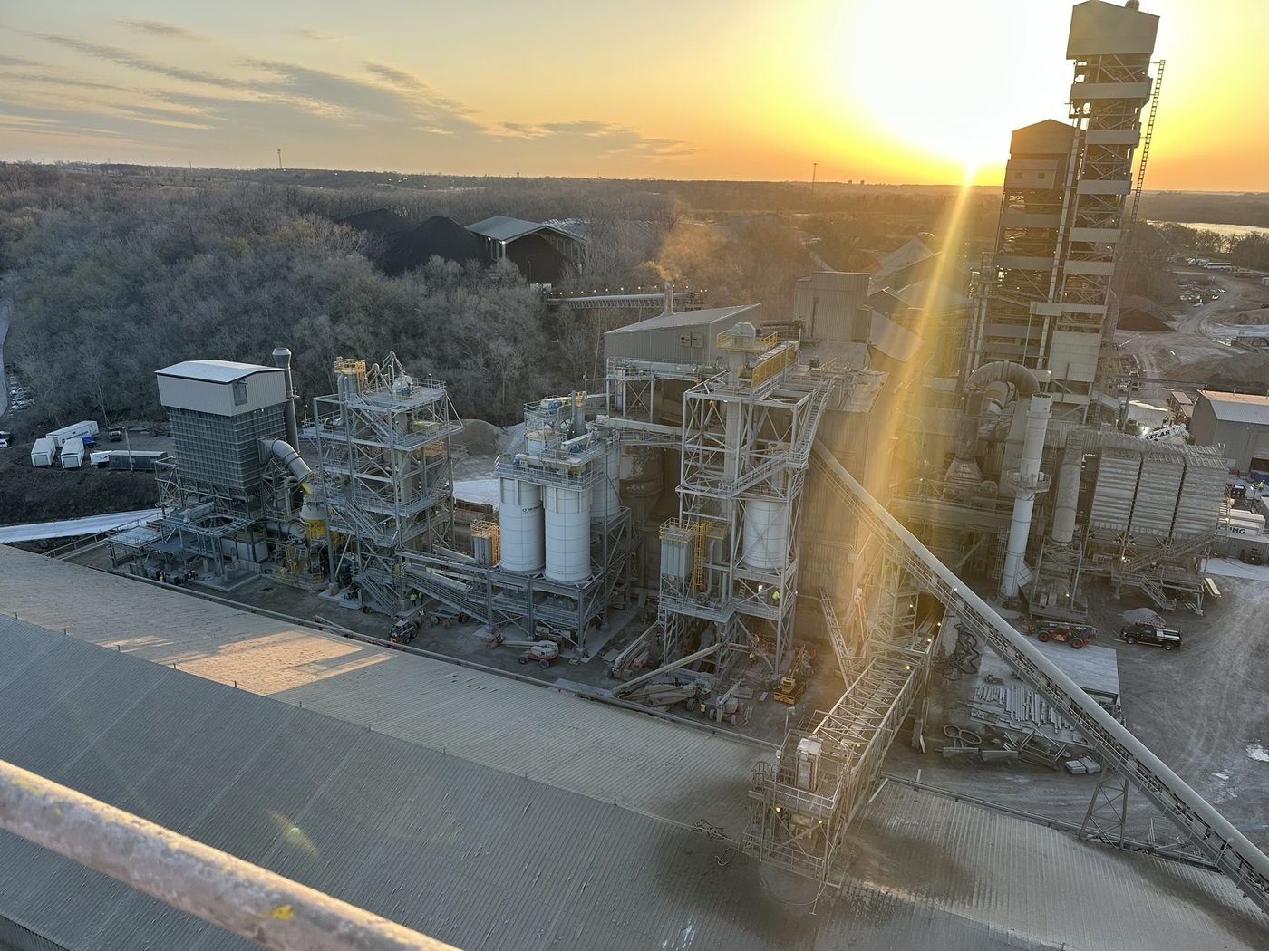 Extérieur de l’usine Illinois Cement Company