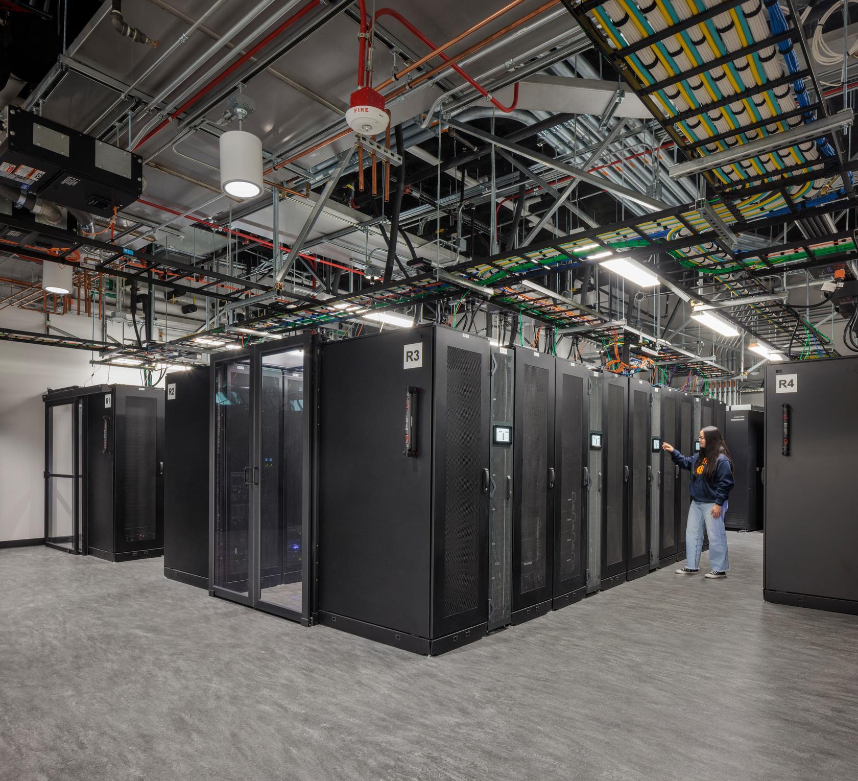 Renovation of server room facilities, student study areas and offices on the campus of UC San Diego in the Computer and Science Engineering building. Designed by Miller Hull and construction by Align Builders.
